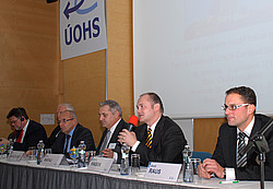 William E. Kovacic, Bedřich Danda, Kamil Jankovský, Petr Rafaj, Michal Hašek